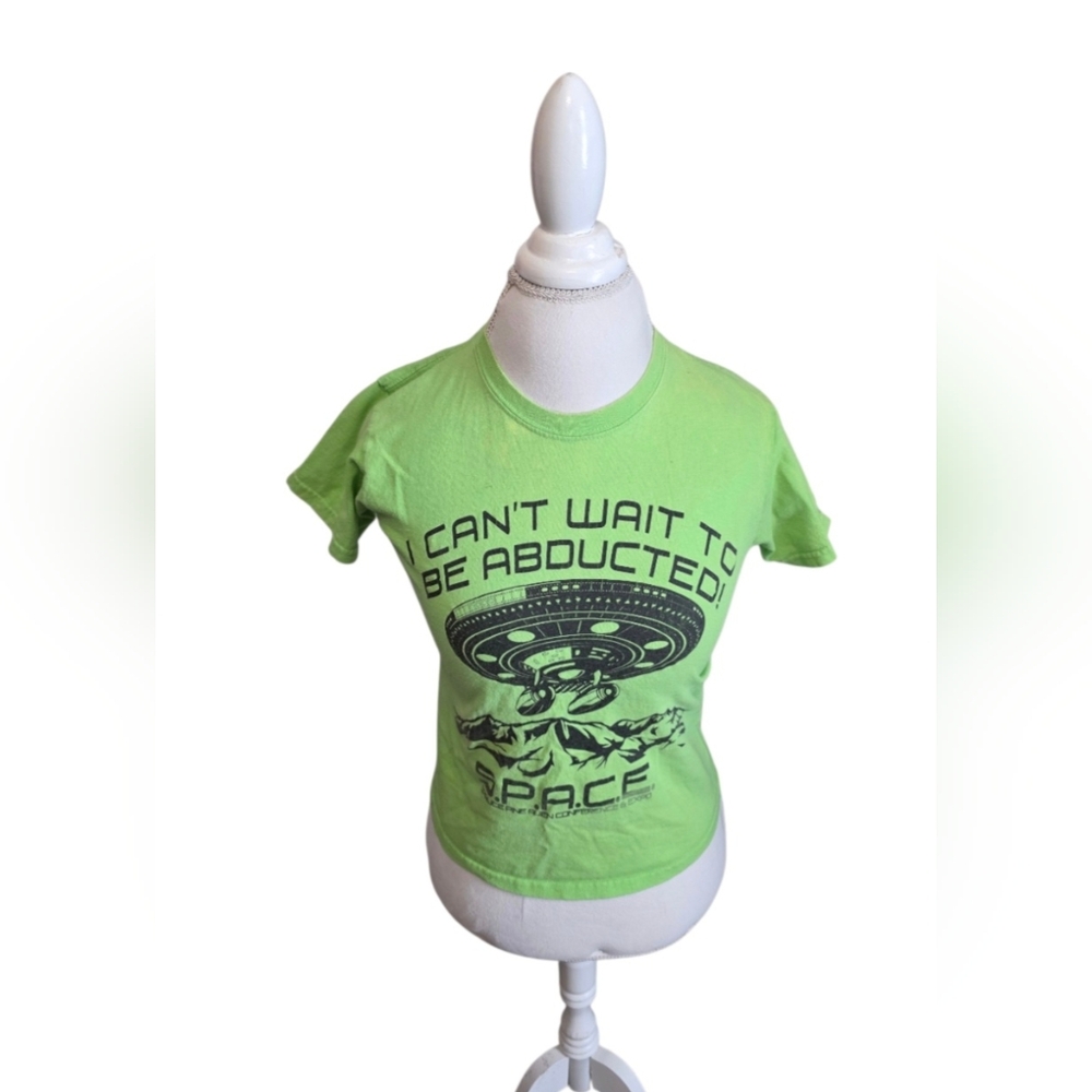 Green Graphic Tee with UFO Design Sz S Unisex